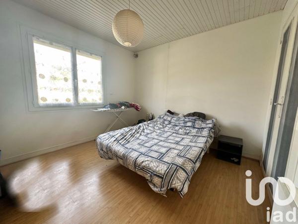 Pavillon 3 pièces de 70 m² à Saint-Paul-de-Fenouillet (66220)