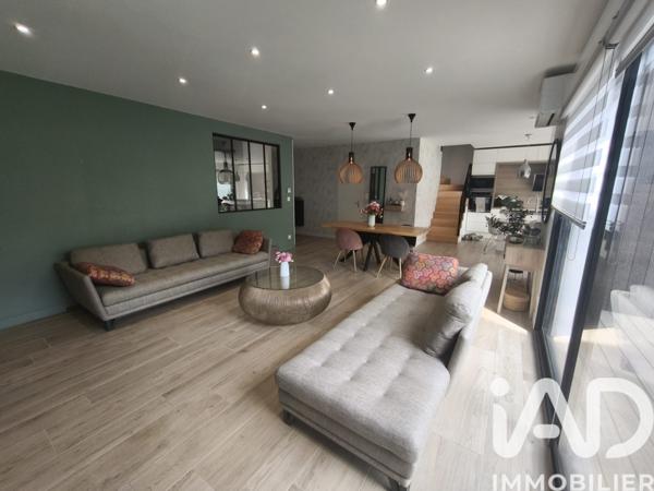 Maison à vendre 7 pièces 150 m² Paray-Vieille-Poste