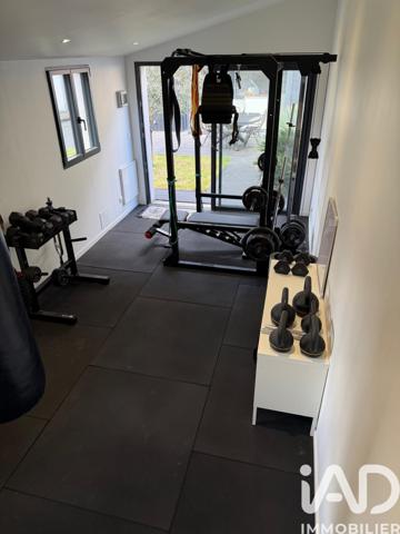 Maison à vendre 7 pièces 150 m² Paray-Vieille-Poste