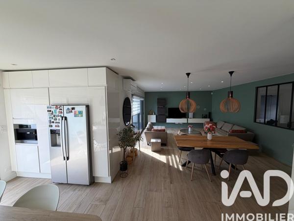 Maison à vendre 7 pièces 150 m² Paray-Vieille-Poste