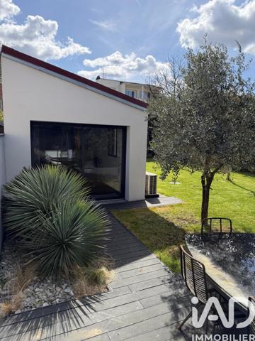 Maison à vendre 7 pièces 150 m² Paray-Vieille-Poste