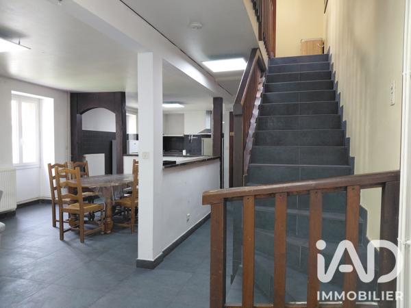 Immeuble à vendre 186 m² Saint-Étienne-de-Cuines