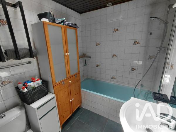 Immeuble à vendre 186 m² Saint-Étienne-de-Cuines