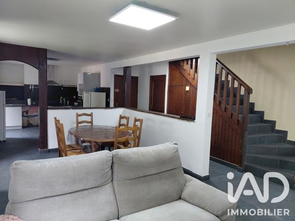 Immeuble à vendre 186 m² Saint-Étienne-de-Cuines