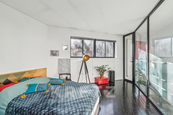 Maison d'architecte au sein d'une copropriété - Paris 18ème