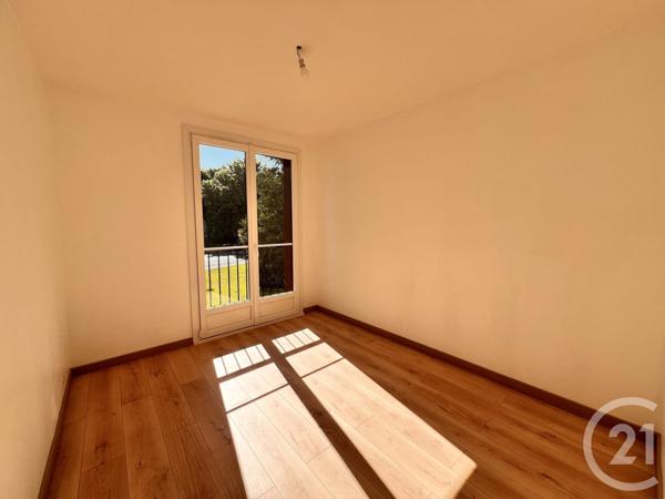 Appartement F5 à vendre  5 pièces - 82,20 m2 JOUE LES TOURS - 37