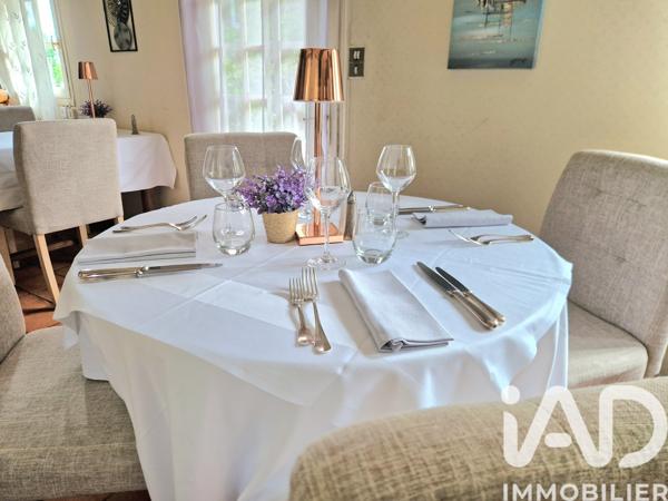 Maison à vendre 10 pièces 270 m² Forges-les-Eaux