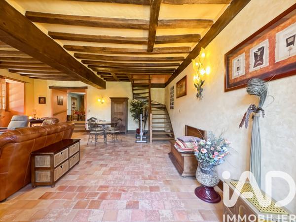 Maison à vendre 10 pièces 256 m² Ombrée d'Anjou