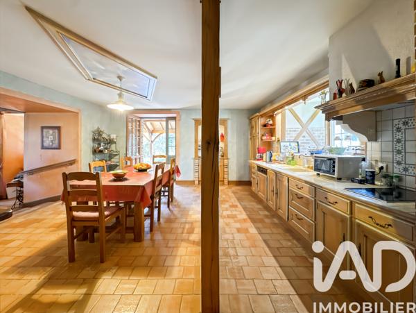 Maison à vendre 10 pièces 256 m² Ombrée d'Anjou