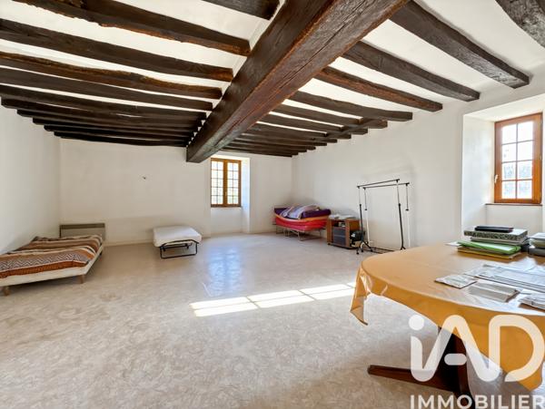 Maison à vendre 10 pièces 256 m² Ombrée d'Anjou