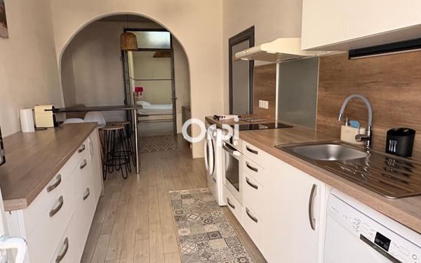 Immeuble à vendre    9 pièces • 153,80 m2 Bourcefranc-le-Chapus