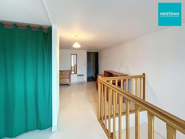 Appartement T2 en duplex, rare sur le secteur, idéalement situé au coeur de Montbrison