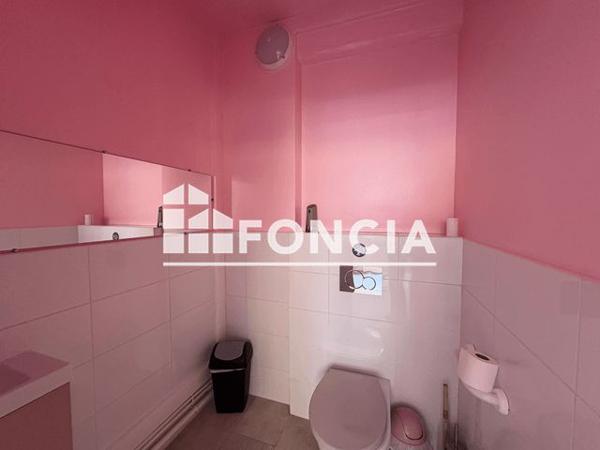 Location Local commercial 59.3 m² - 14 RUE DE LA PAIX Charleville Mezieres 08000