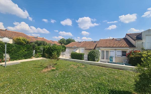 Maison à vendre    2 pièces •  Vaux-sur-Mer