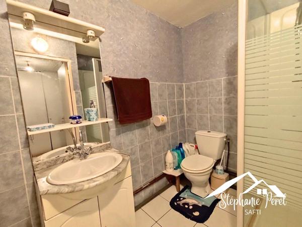Grande maison familiale de 150 m², 6 chambres, jardin et dépendance – Au calme à Ussel