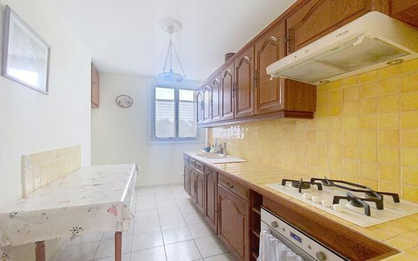 Appartement à vendre    3 pièces • 60,45 m2 Avignon