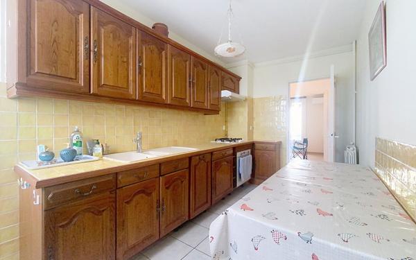 Appartement à vendre    3 pièces • 60,45 m2 Avignon