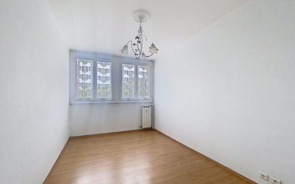 Appartement à vendre    3 pièces • 60,45 m2 Avignon