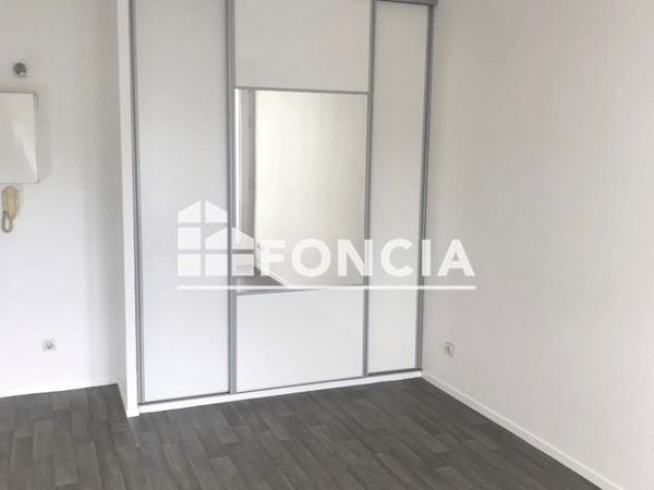 Location Appartement 2 pièces 31.78 m² - 45 AVENUE DE TOULOUSE Castanet Tolosan 31320