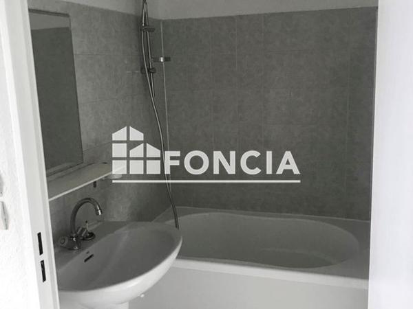 Location Appartement 2 pièces 31.78 m² - 45 AVENUE DE TOULOUSE Castanet Tolosan 31320