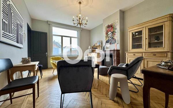 Maison à vendre    7 pièces •  Hazebrouck