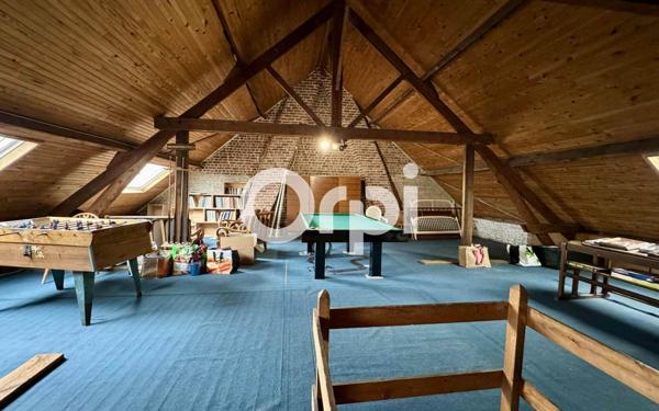 Maison à vendre    7 pièces •  Hazebrouck