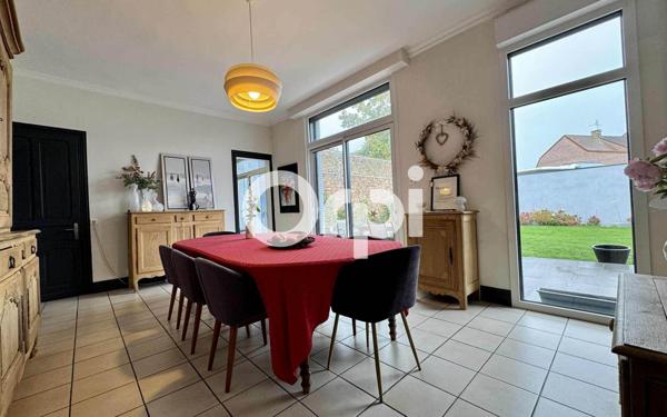 Maison à vendre    7 pièces •  Hazebrouck