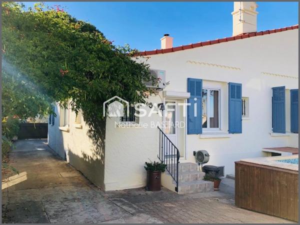 Villa T5 de plain pied avec jardin, piscine et grand garage
