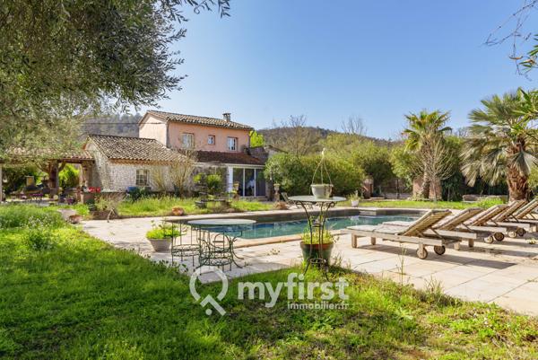 Les Arcs (83460) DEUX MAISONS INDÉPENDANTES AU CŒUR DES VIGNES