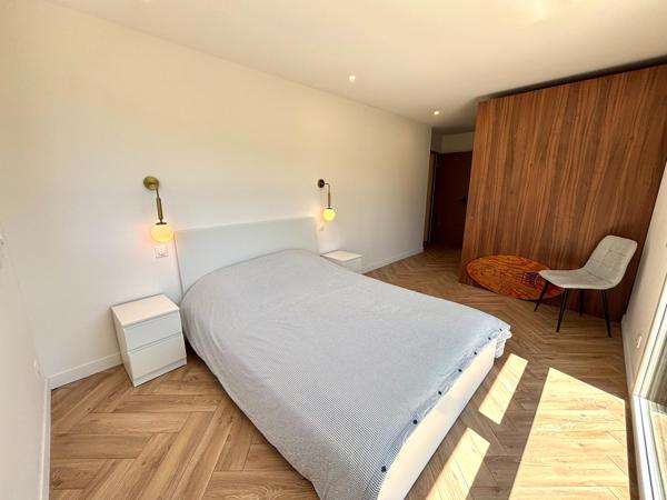 Saint-Raphaël: Villa avec suite de plain pied, piscine et garage, proche santa lucia