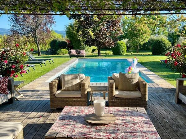 Saint-Saturnin-lès-Apt (84490) Propriété de charme dans le Luberon avec gîte indépendant et potentiel d’exploitation