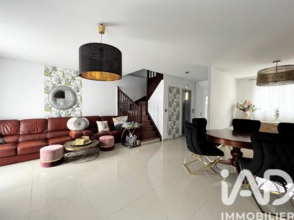 Maison à vendre 5 pièces 105 m² Émerainville
