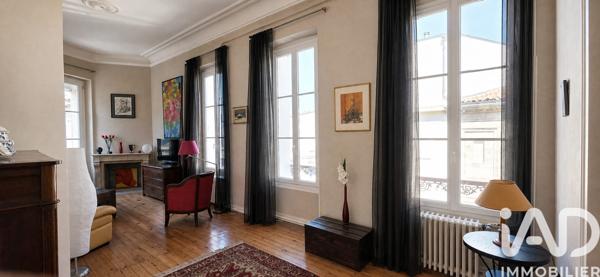 Maison à vendre 9 pièces 210,1 m² Bordeaux