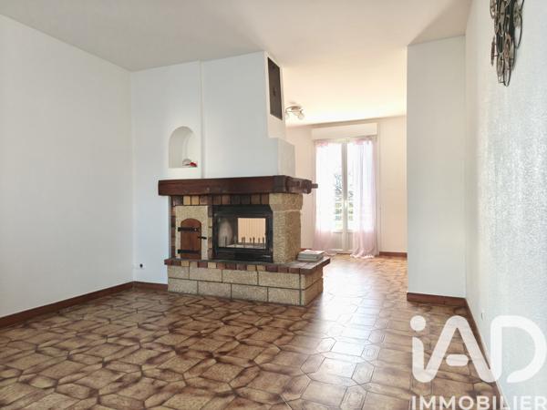 Maison à vendre 5 pièces 85,4 m² Villaines-la-Juhel