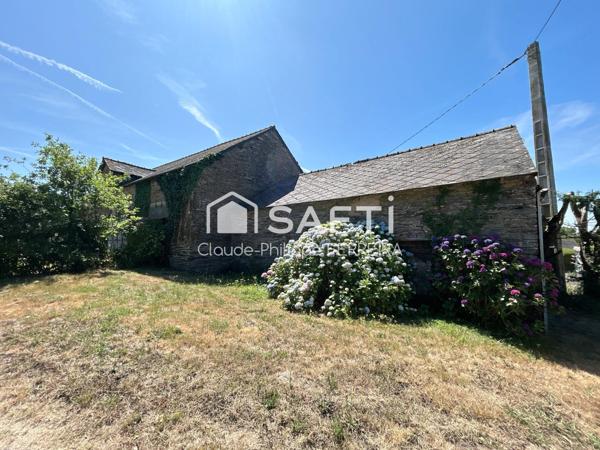 Très belle longère avec un hangar en pierre de 130m2