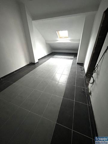 Maison
                                                                                                                                                                                                                                                                                                                        6 pièce(s)                                                                                                                                                                                                          5 chambre(s)                                                                                                                                                                                                          130  m²