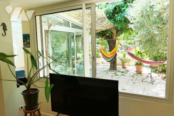 Jolie maison de 100m2 habitables (avec joli jardin et 2 terrasses) sur terrain de 403m2 aux CAMOINS