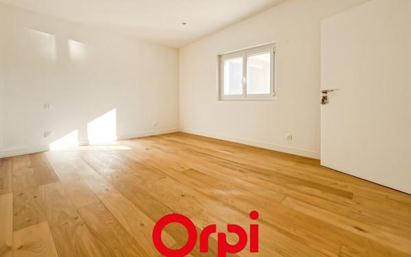 Maison à vendre    7 pièces • 196 m2 Bandol