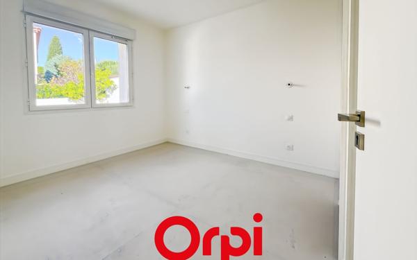 Maison à vendre    7 pièces • 196 m2 Bandol