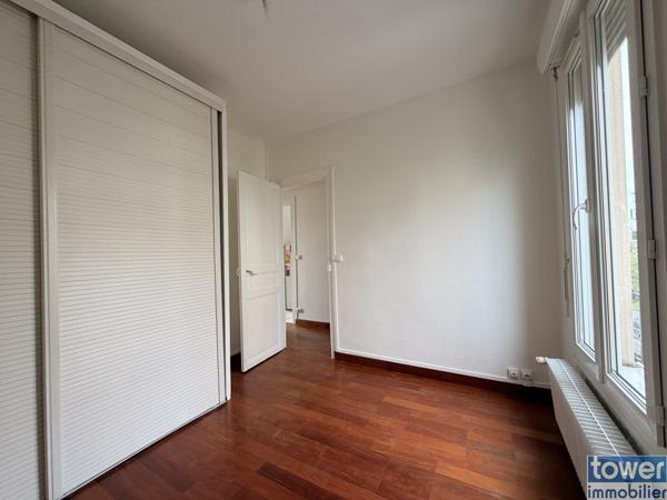 Appartement
                                                                                                                                                                                                                                                                                                                        3 pièce(s)                                                                                                                                                                                                          2 chambre(s)                                                                                                                                                                                                          47.47  m²