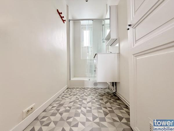 Appartement
                                                                                                                                                                                                                                                                                                                        3 pièce(s)                                                                                                                                                                                                          2 chambre(s)                                                                                                                                                                                                          47.47  m²