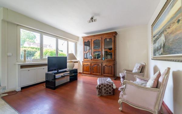 Maison à vendre    6 pièces • 179,68 m2 Gournay-sur-Marne