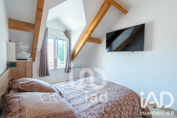 Maison à vendre 4 pièces 91,44 m² Épône