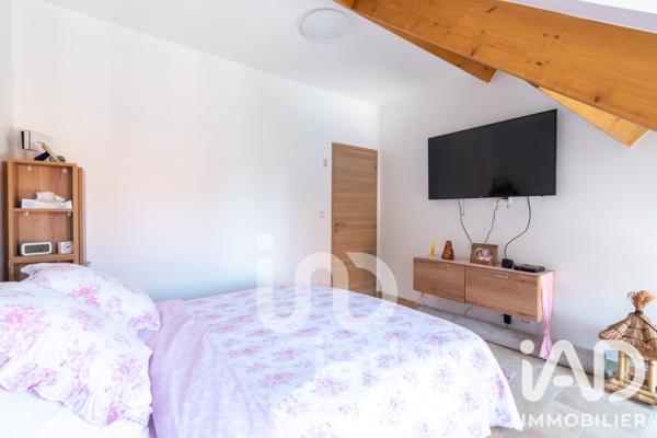 Maison à vendre 4 pièces 91,44 m² Épône