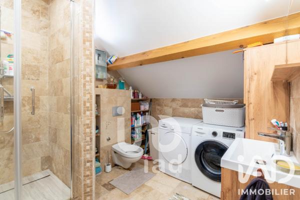 Maison à vendre 4 pièces 91,44 m² Épône