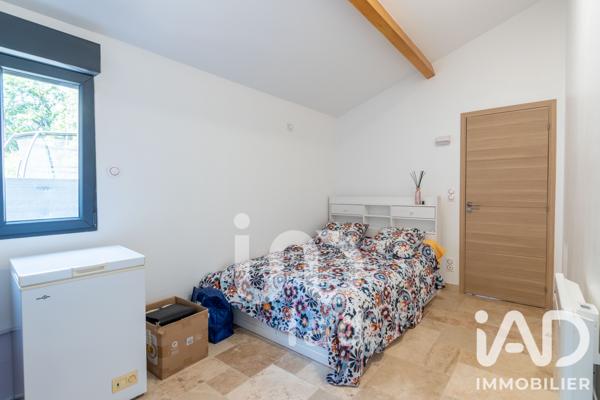 Maison à vendre 4 pièces 91,44 m² Épône