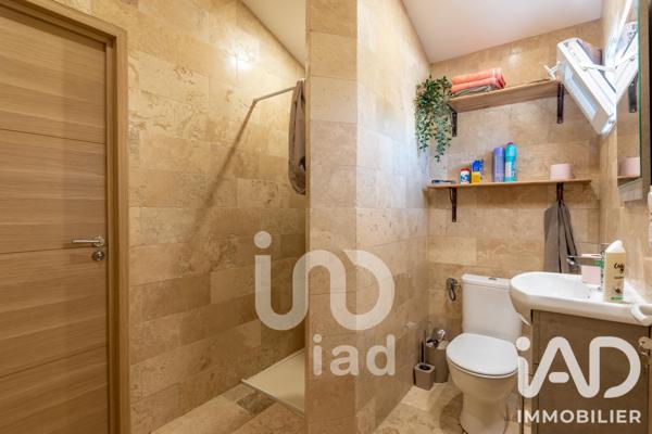 Maison à vendre 4 pièces 91,44 m² Épône