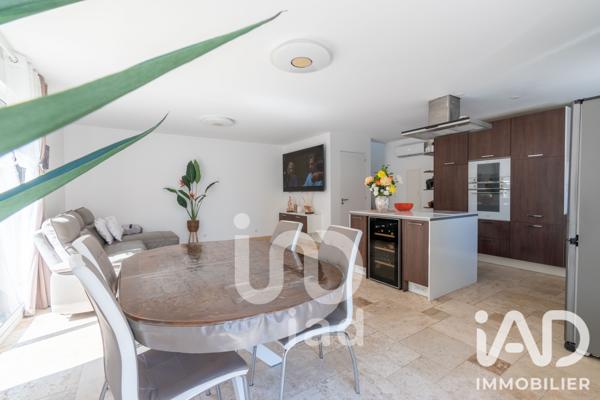 Maison à vendre 4 pièces 91,44 m² Épône