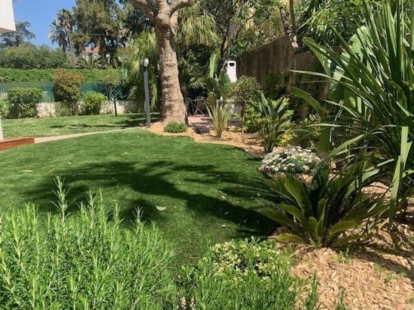 Juan-les-Pins – Centre-ville, 3 pieces en rez de jardin