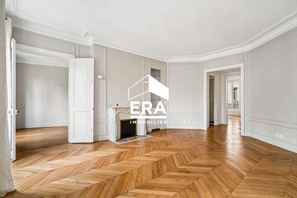 Appartement Parc Monceau 125.84 m2